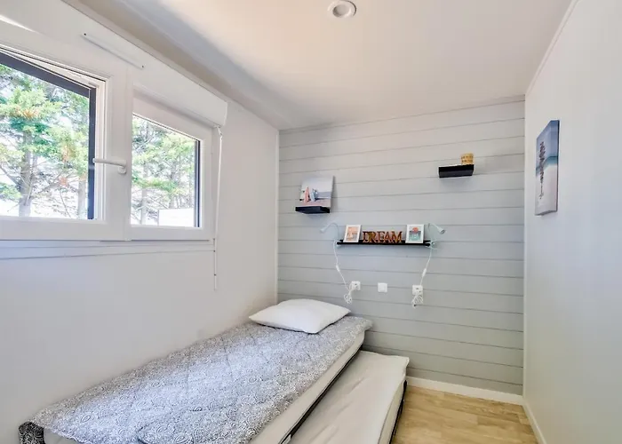 Pour 8 Dans Avec Piscine Chauffee