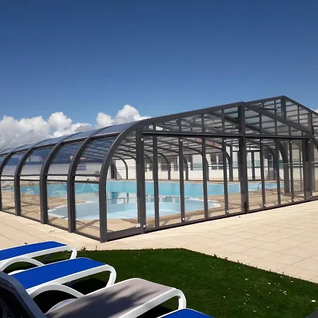 Pour 8 Dans Avec Piscine Chauffee Chalet