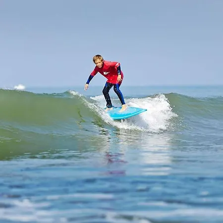 Pour 8 Dans Avec Piscine Chauffee